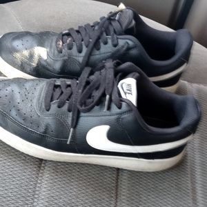nike size 9.5